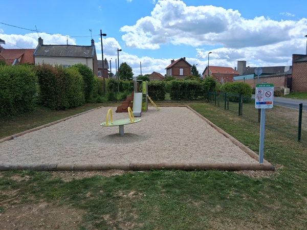 aire de jeux rue du marais
